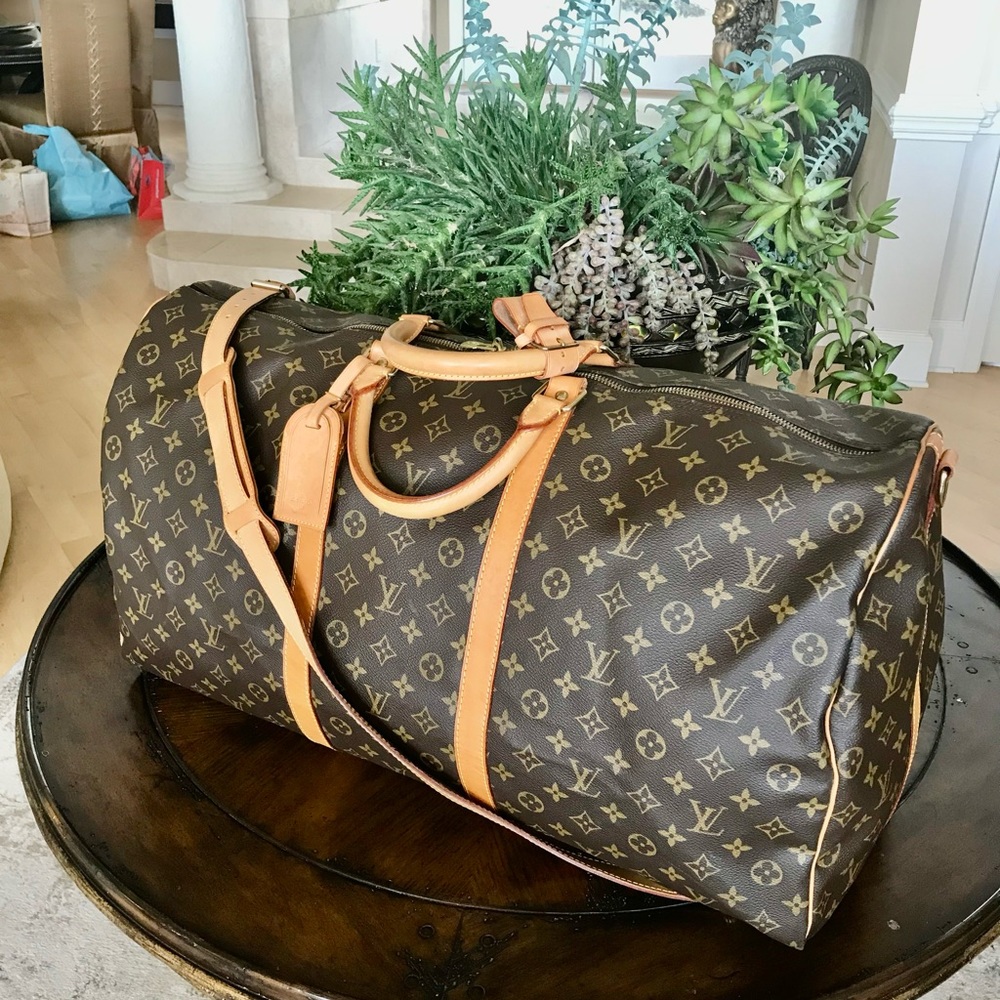 Gorgeous Louis Vuitton Keepall 60 Bandoliere Duffel Travelbag